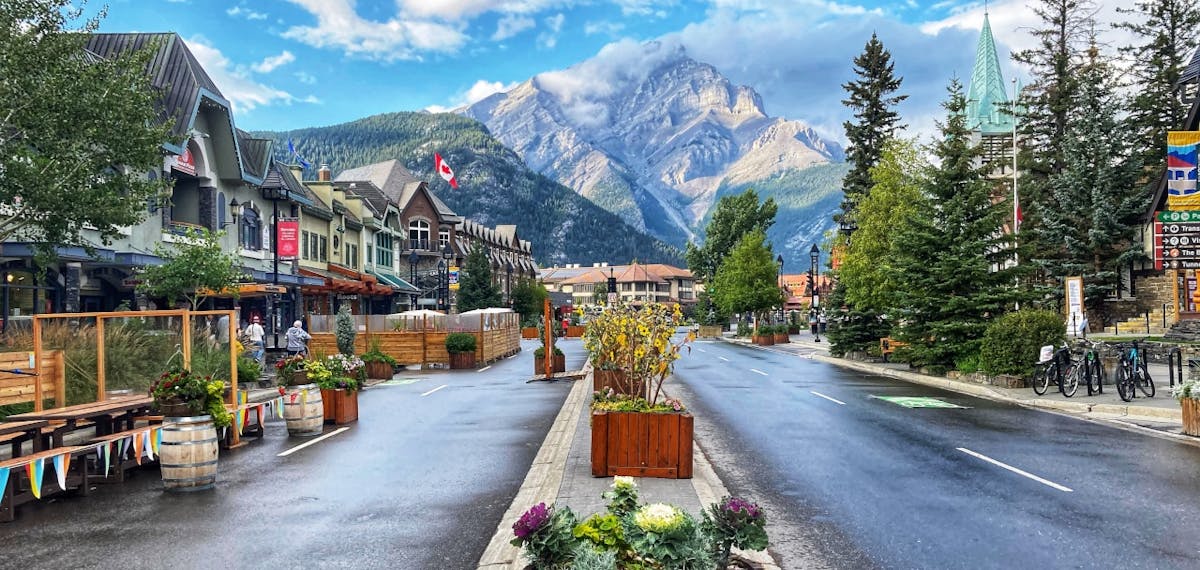 BANFF - Discover the National Park Image