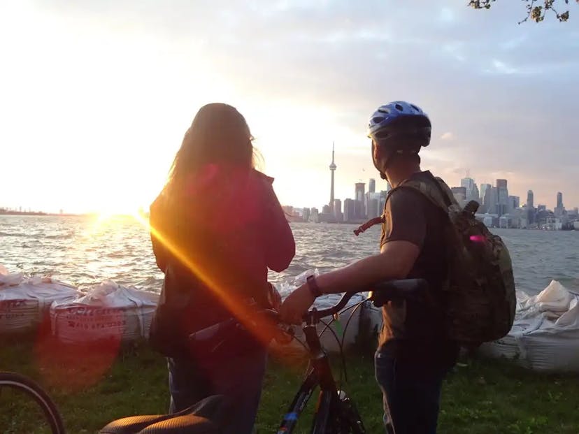 TORONTO - Private tour by bicycle Cover Image