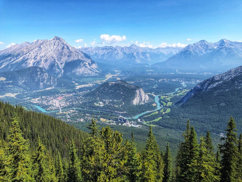 BANFF - Discover the National Park Cover Image
